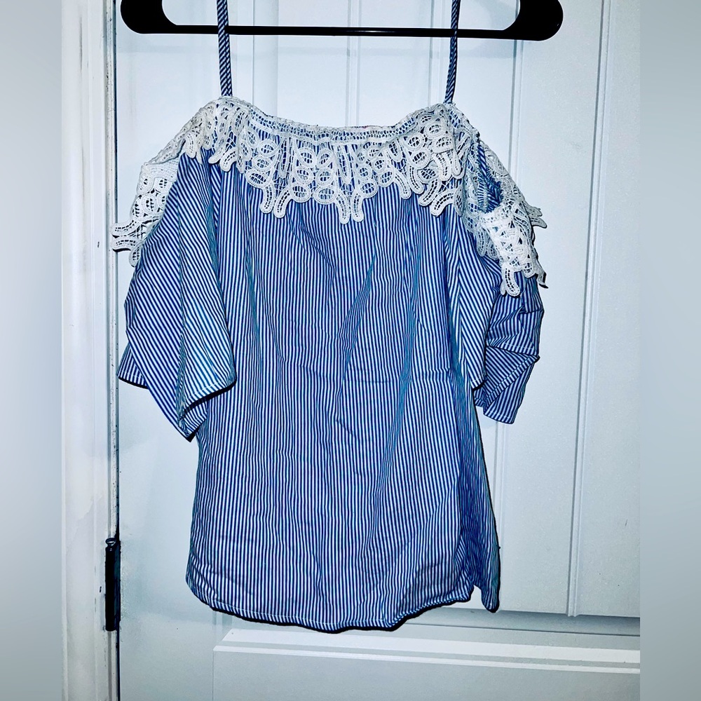 Charlotte Russe cold shoulder striped peplum lace shirt